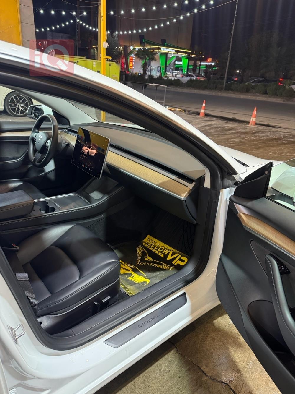 تسلا موديل 3